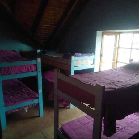 Universal Traveller'S Hostel Сан Карлос де Барилоче Екстериор снимка