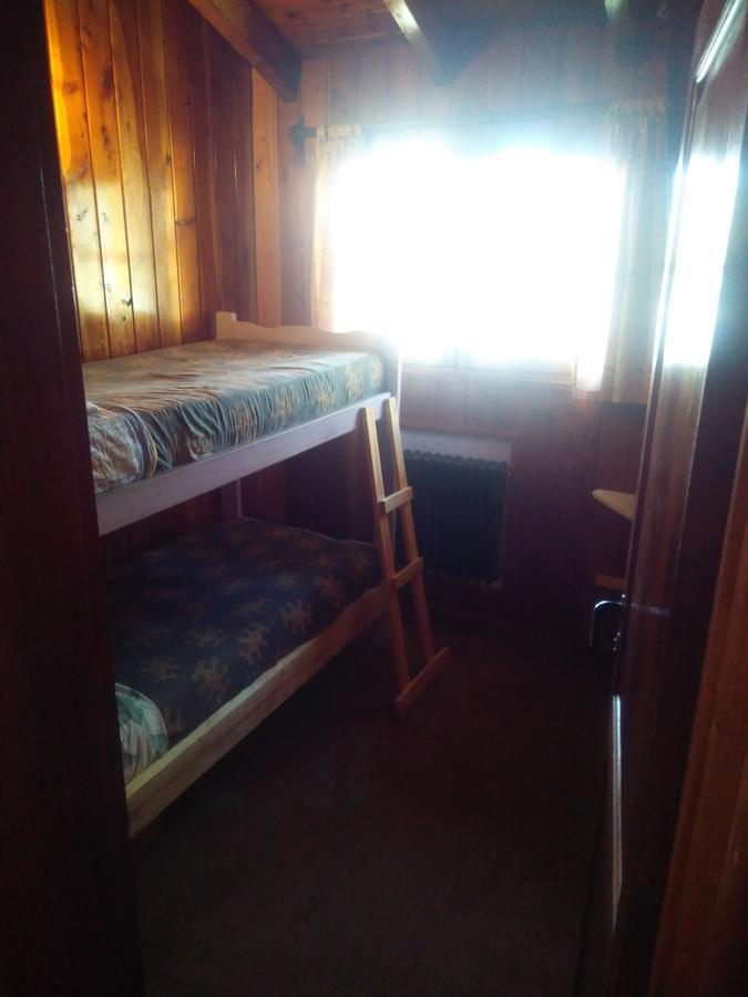 Universal Traveller'S Hostel Сан Карлос де Барилоче Екстериор снимка