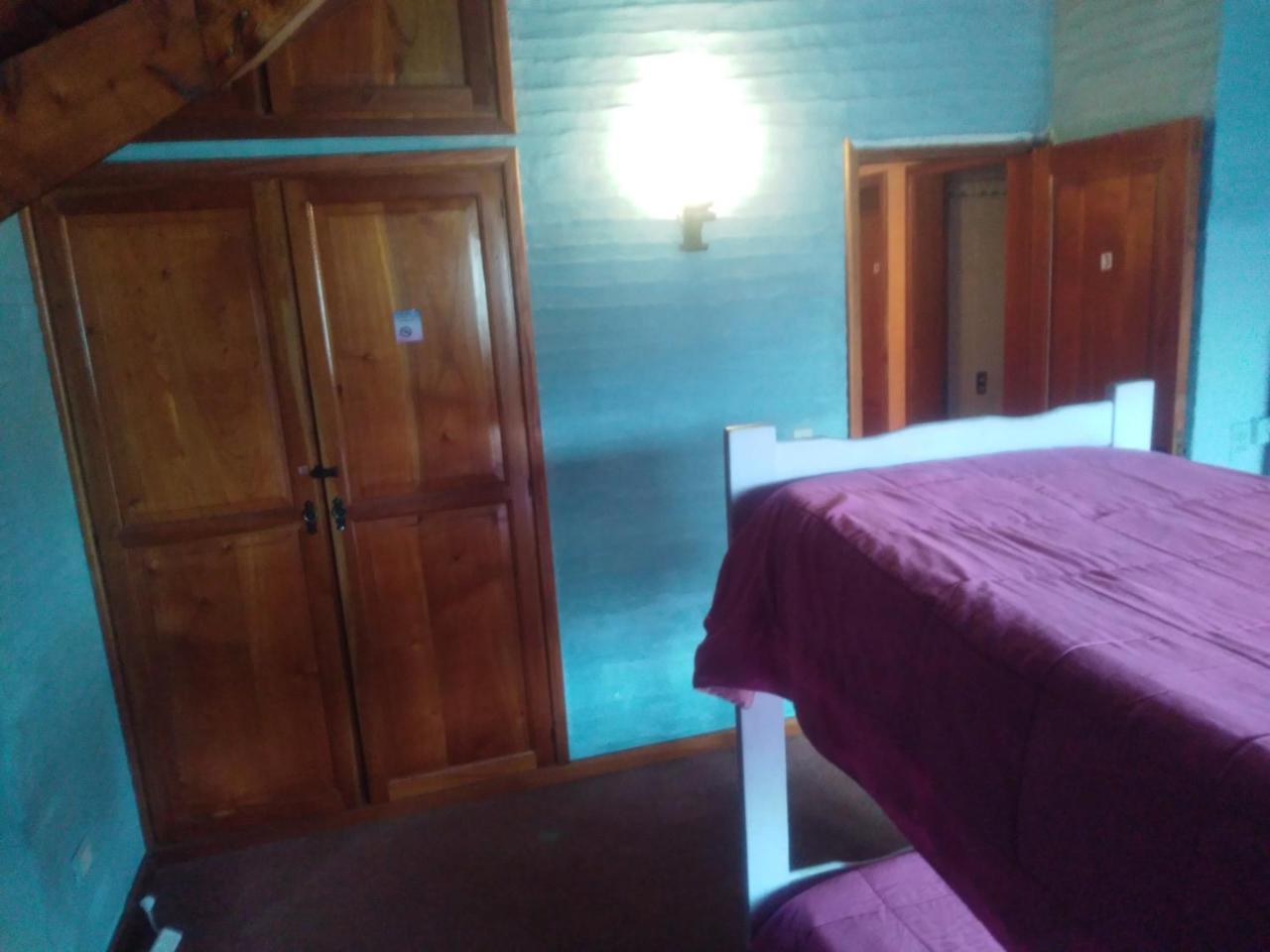 Universal Traveller'S Hostel Сан Карлос де Барилоче Екстериор снимка