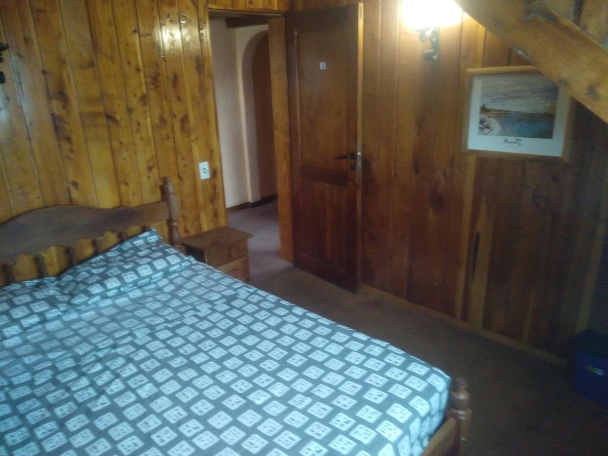 Universal Traveller'S Hostel Сан Карлос де Барилоче Екстериор снимка